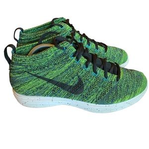 NIB Nike Flyknit Chukka Sneakers Mens Shoes Size 10.5